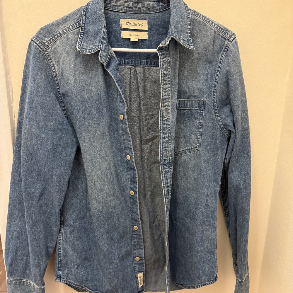 Madewell Perfect Fit Denim shirt jacket